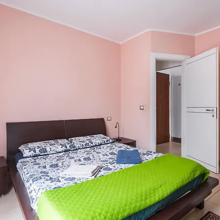 Stile E Comfort In Citta Con Wi-fi דירה *