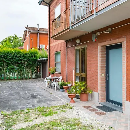 Stile E Comfort In Citta Con Wi-fi Διαμέρισμα *